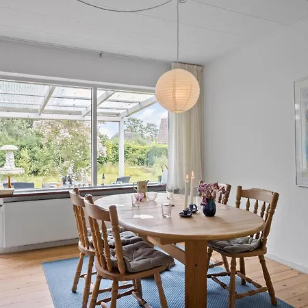 3 Bedroom Awesome In Holiday home