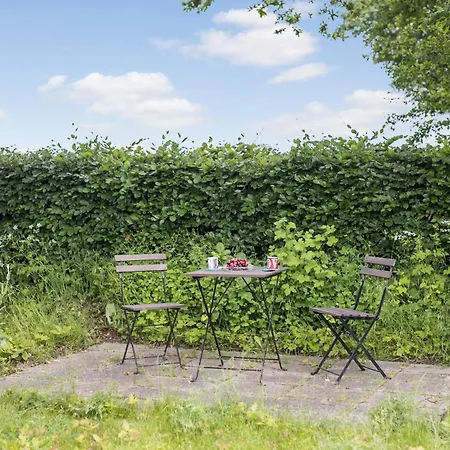 3 Bedroom Awesome In * Tranekær